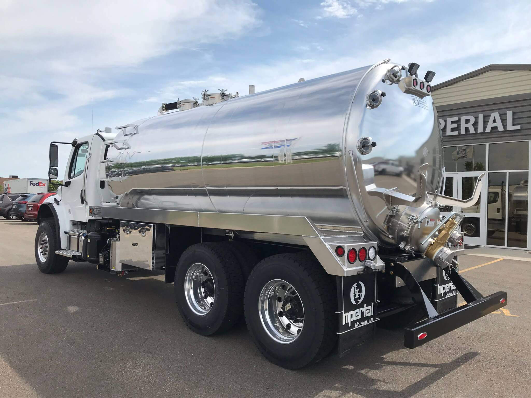 2021 Imperial Industries (4000 Gallon) Vacuum Truck w/ Automatic Trans