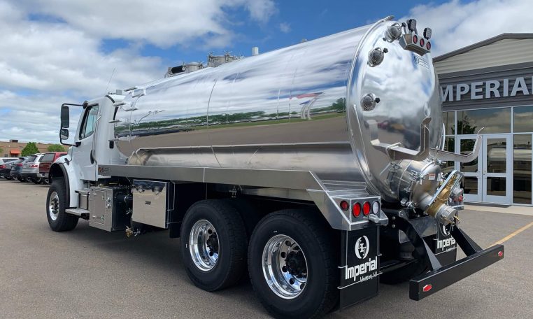 2023 Imperial Industries (4000-Gallon) Vacuum Truck w/ Automatic Trans ...