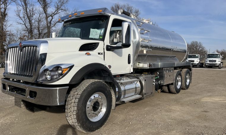 2024 Imperial Industries (4000-Gallon) Vacuum Truck w/ Automatic Trans ...